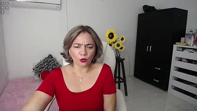 Snapshot of ana_milf chatting on 15, 2, 2025 ana milf online show from 15, 2, 2025