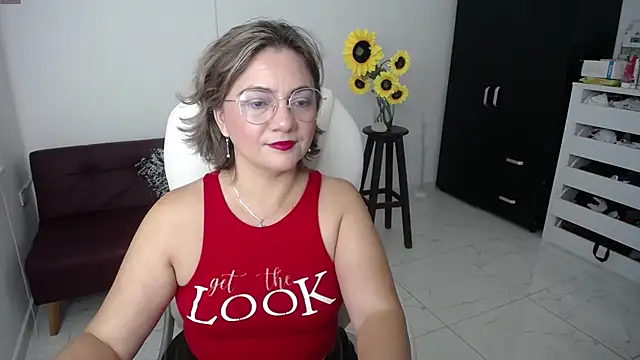 Snapshot of ana_milf chatting on 23, 2, 2025 ana milf online show from 23, 2, 2025