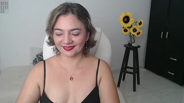 Snapshot of ana_milf chatting on 21, 3, 2025 ana milf online show from 21, 3, 2025