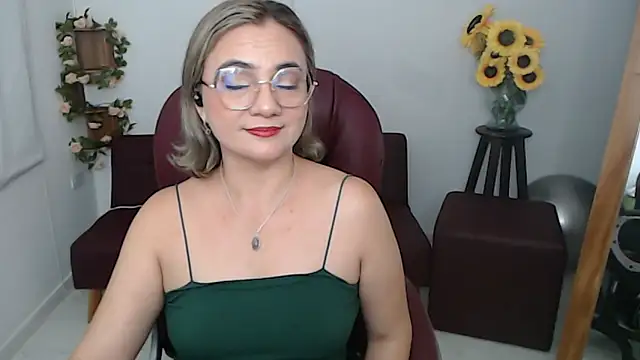 ana milf online show from 18, 5, 2026