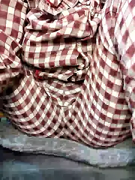 Snapshot of Mie610 chatting on 7, 1, 2026 Mie610 online show from 7, 1, 2026