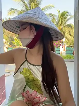 BabyThree  online show from 16, 3, 2025