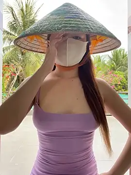 Snapshot of BabyThree_ chatting on 3, 4, 2026 BabyThree online show from 3, 4, 2026