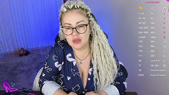 Snapshot of misskaassandraa chatting on 2, 12, 2024 misskaassandraa online show from 2, 12, 2024