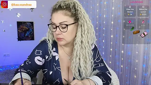 Snapshot of misskaassandraa chatting on 22, 12, 2024 misskaassandraa online show from 22, 12, 2024
