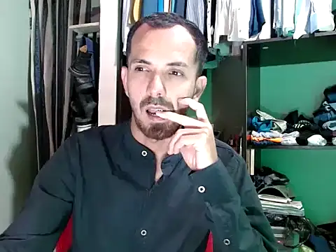 Snapshot of Tomas_Tylor chatting on 7, 1, 2026 Tomas Tylor online show from 7, 1, 2026