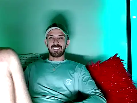 Snapshot of Tomas_Tylor chatting on 28, 4, 2026 Tomas Tylor online show from 28, 4, 2026