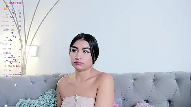 Zayda 1 online show from 3, 1, 2025