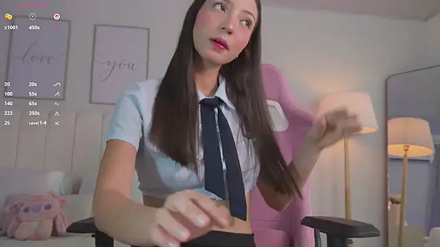 Cristall Bunny online show from 30, 3, 2026