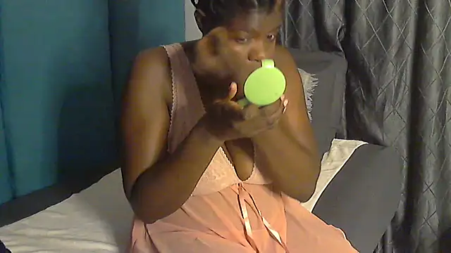 Snapshot of Mochabae chatting on 9, 2, 2025 Mochabae online show from 9, 2, 2025