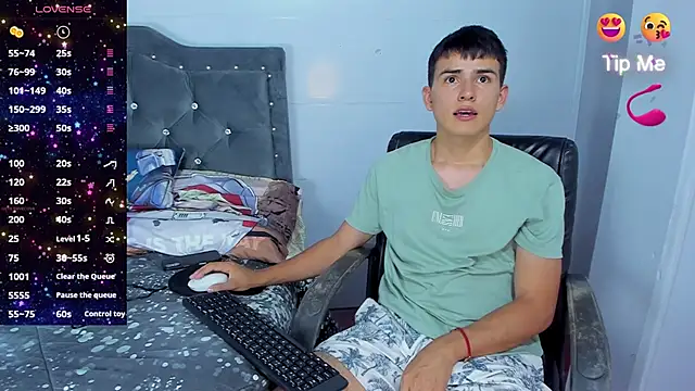 Jacobb Lee online show from 4, 2, 2026