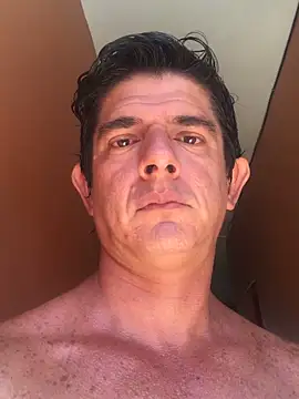 Snapshot of Marobronco chatting on 11, 5, 2026 Marobronco online show from 11, 5, 2026