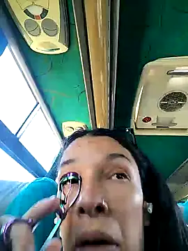 rebekka simpson online show from 1, 2, 2025