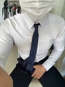 Snapshot of harrylouis1357 chatting on 1, 3, 2025 harrylouis1357 online show from 1, 3, 2025