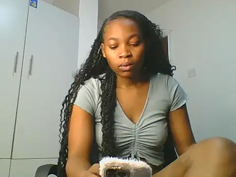 Snapshot of _Becky002 chatting on 5, 6, 2026 Becky002 online show from 5, 6, 2026