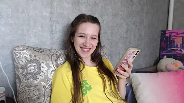 Snapshot of ur_kitty__ chatting on 19, 7, 2026 ur kitty online show from 19, 7, 2026