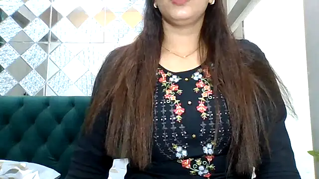 sparkling queen online show from 23, 11, 2025