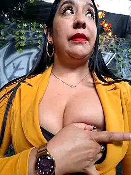 Bella keny online show from 5, 12, 2025