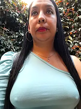 Bella keny online show from 30, 4, 2026