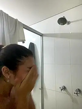 dakota le online show from 30, 10, 2025