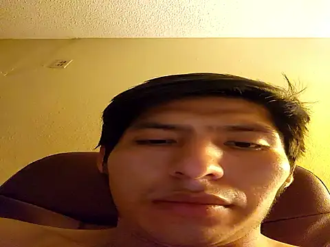 Snapshot of Jonathan100pre chatting on 23, 11, 2025 Jonathan100pre online show from 23, 11, 2025