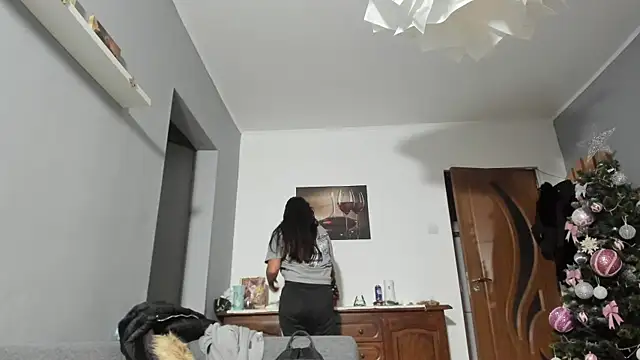 SexxyMeriem online show from 10, 12, 2024