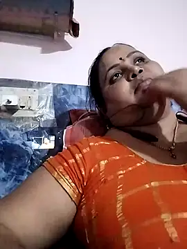 Snapshot of Kiyara7 chatting on 4, 2, 2025 Kiyara7 online show from 4, 2, 2025