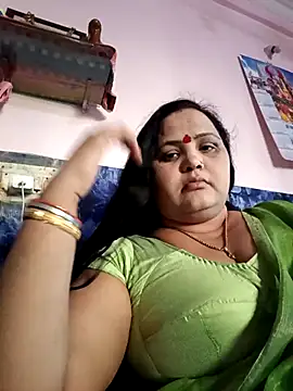 Snapshot of Kiyara7 chatting on 3, 3, 2025 Kiyara7 online show from 3, 3, 2025