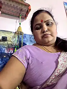 Snapshot of Kiyara7 chatting on 2, 10, 2025 Kiyara7 online show from 2, 10, 2025