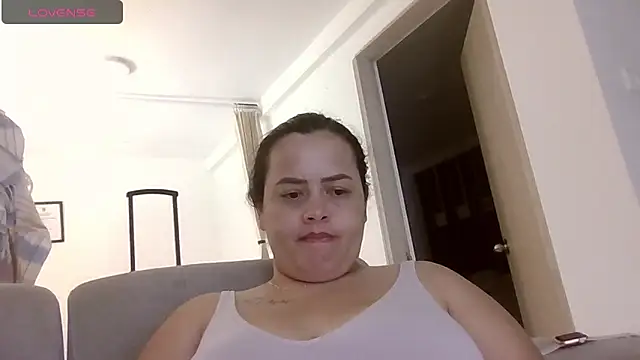 Snapshot of saramartinez1000 chatting on 3, 6, 2026 saramartinez1000 online show from 3, 6, 2026