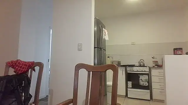 nicolaaaaas online show from 2, 3, 2025