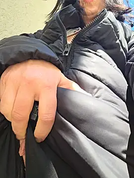 Snapshot of lovewildguy1 chatting on 5, 4, 2026 lovewildguy1 online show from 5, 4, 2026