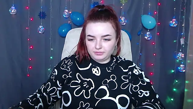 Snapshot of NicolPots chatting on 8, 1, 2025 NicolPots online show from 8, 1, 2025