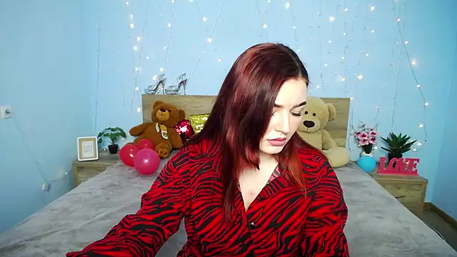 Snapshot of NicolPots chatting on 17, 1, 2025 NicolPots online show from 17, 1, 2025