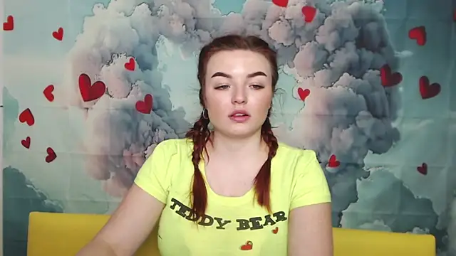 Snapshot of NicolPots chatting on 21, 1, 2025 NicolPots online show from 21, 1, 2025