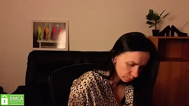 annakillianox online show from 12, 5, 2026