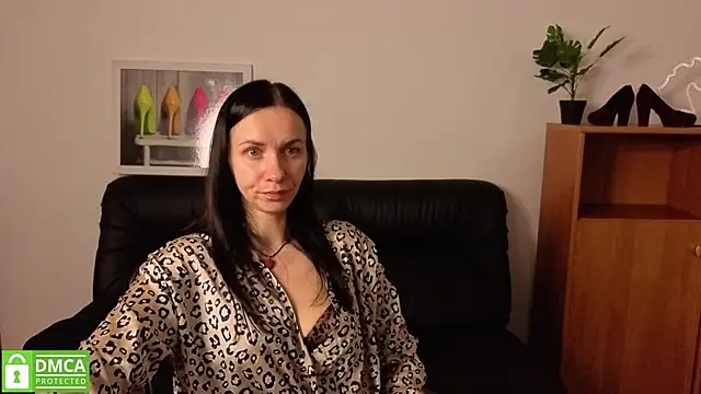 annakillianox online show from 9, 6, 2026