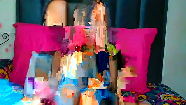 Kiaralane xx online show from 18, 1, 2025