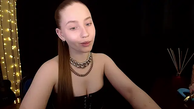 Snapshot of SindiWatsoon chatting on 17, 3, 2026 SindiWatsoon online show from 17, 3, 2026