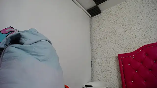 luly pink online show from 13, 5, 2026