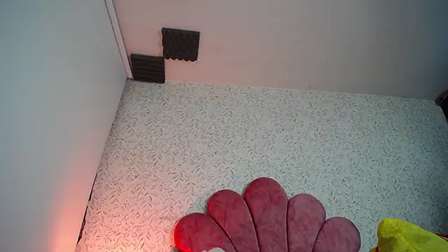 luly pink online show from 16, 5, 2026
