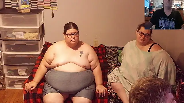 Snapshot of yoursexything79 chatting on 2, 8, 2026 yoursexything79 online show from 2, 8, 2026