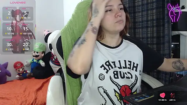 Betty Hoe online show from 29, 1, 2025