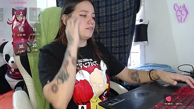 Betty Hoe online show from 30, 1, 2025