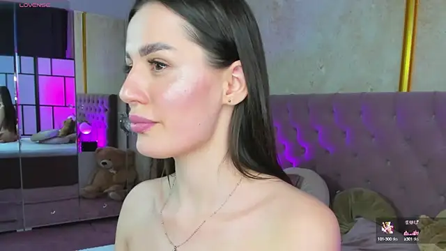 Jelisse Jones online show from 6, 2, 2025