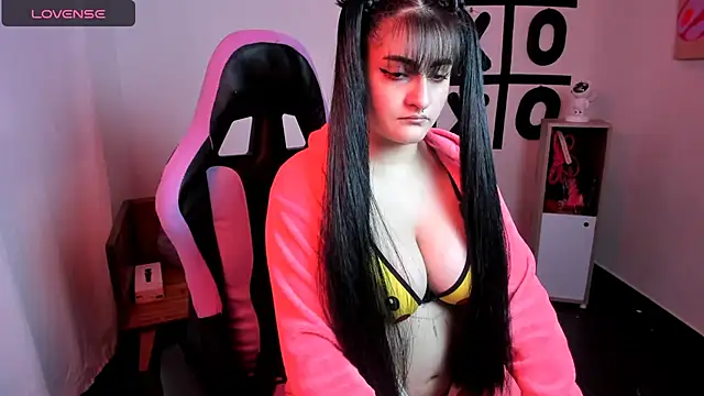 setzuna  online show from 13, 3, 2026