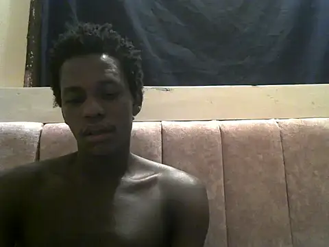 Snapshot of Bigras0011 chatting on 23, 6, 2026 Bigras0011 online show from 23, 6, 2026