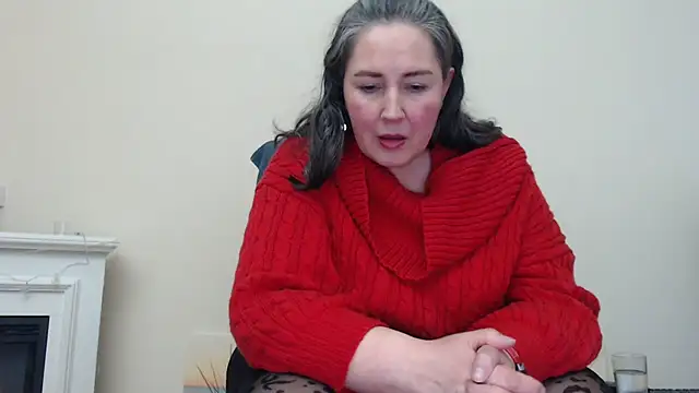 MilfGina online show from 15, 1, 2025