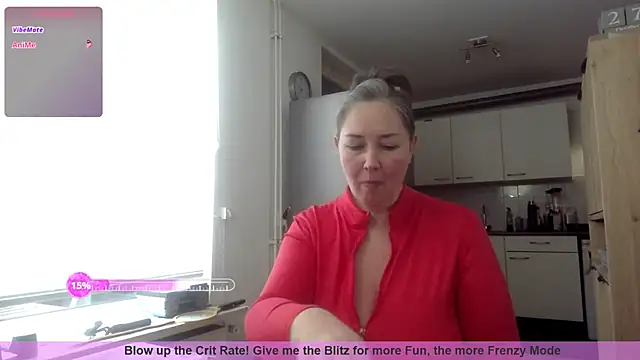 Snapshot of MilfGina chatting on 27, 10, 2025 MilfGina online show from 27, 10, 2025