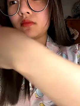 Krixxi22 online show from 2, 12, 2025